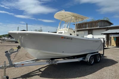 BOATZON | Cobia 220 Center Console 2022