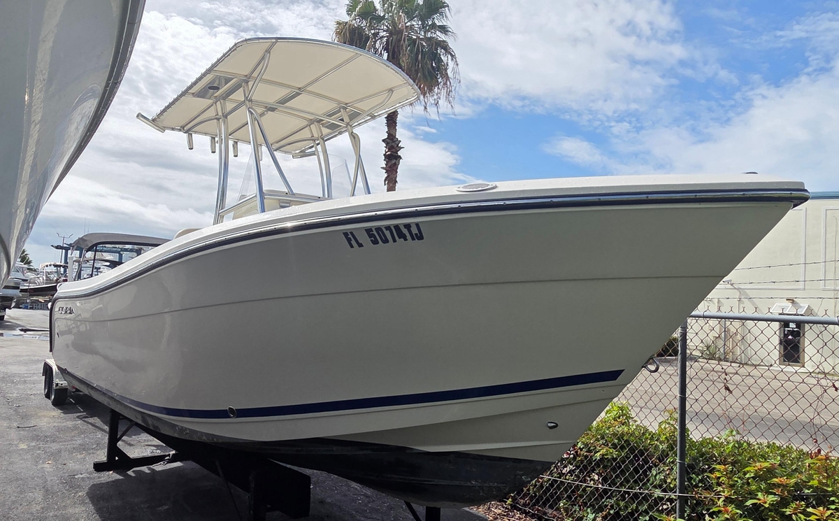 2023 Cobia 220 Center Console - Sold Boat