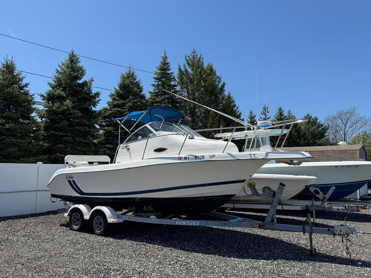 1998 Cobia 220 Walkaround - Sold Boat