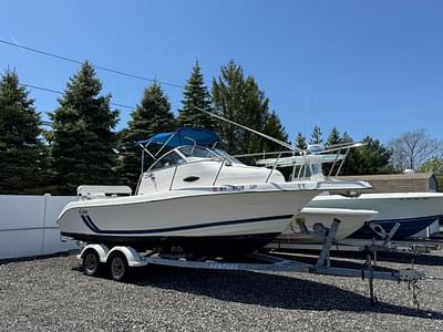 BOATZON | Cobia 220 Walkaround 1998 BOATZON | Cobia 220 Walkaround 1998