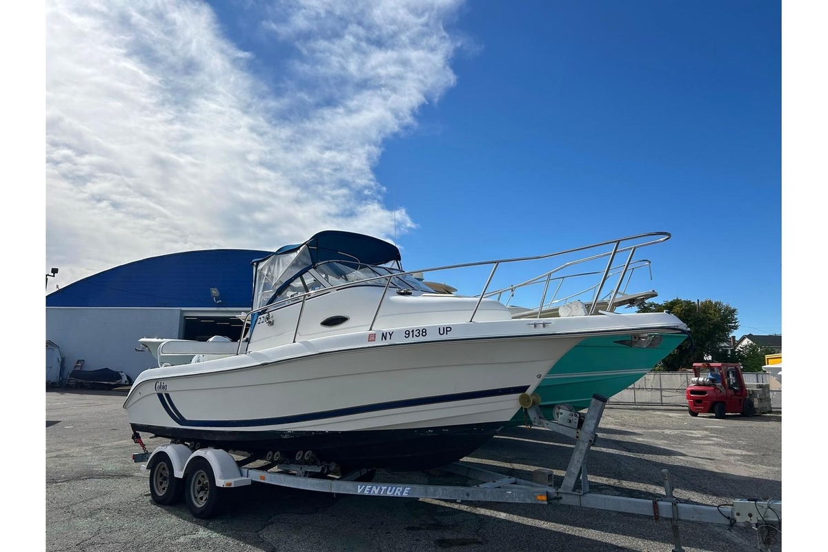 1998 Cobia 220 Walkaround - Sold Boat