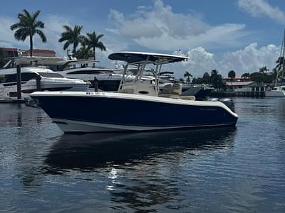 BOATZON | Cobia 237 Center Console 2015 BOATZON | Cobia 237 Center Console 2015
