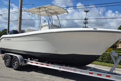 BOATZON | Cobia 237 Center Console 2020