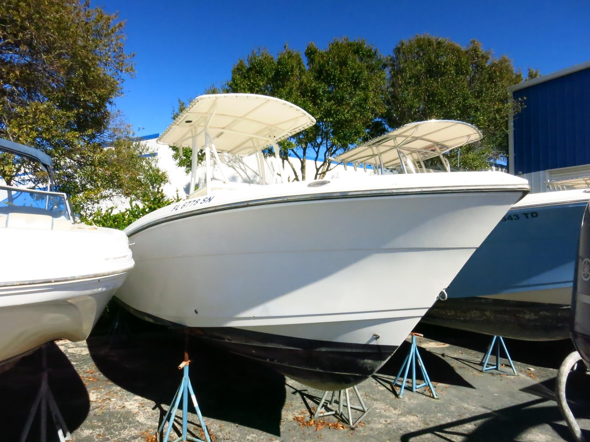 2020 Cobia 237 Center Console - Sold Boat