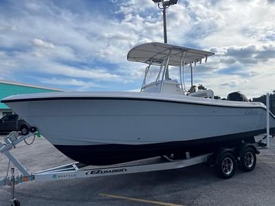 BOATZON | Cobia 237 Center Console 2022 BOATZON | Cobia 237 Center Console 2022