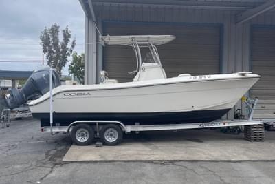BOATZON | Cobia 237 Center Console 2022 BOATZON | Cobia 237 Center Console 2022