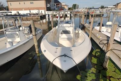 BOATZON | Cobia 237 Center Console 2023