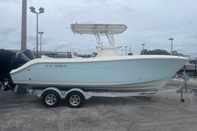 BOATZON | Cobia 237 Center Console 2024