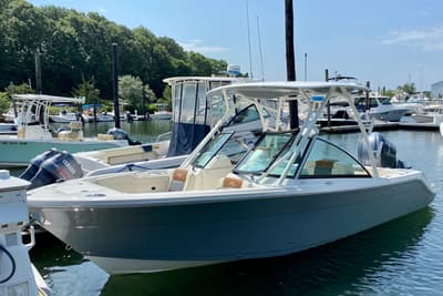 BOATZON | Cobia 240 Dual Console 2022