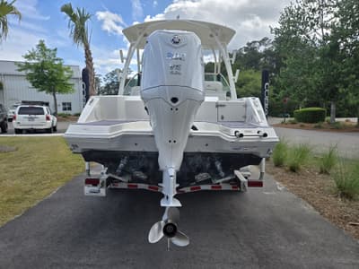 BOATZON | Cobia 240 DUAL CONSOLE 2023 BOATZON | Cobia 240 DUAL CONSOLE 2023