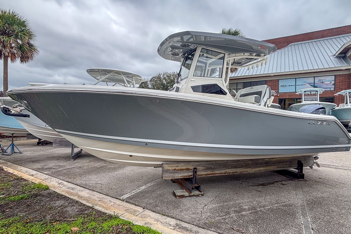 2026 Cobia 245 Center Console - Sold Boat