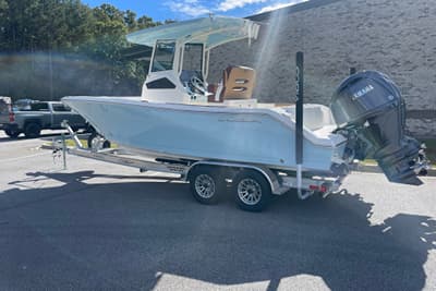 BOATZON | Cobia 245 Center Console 2027