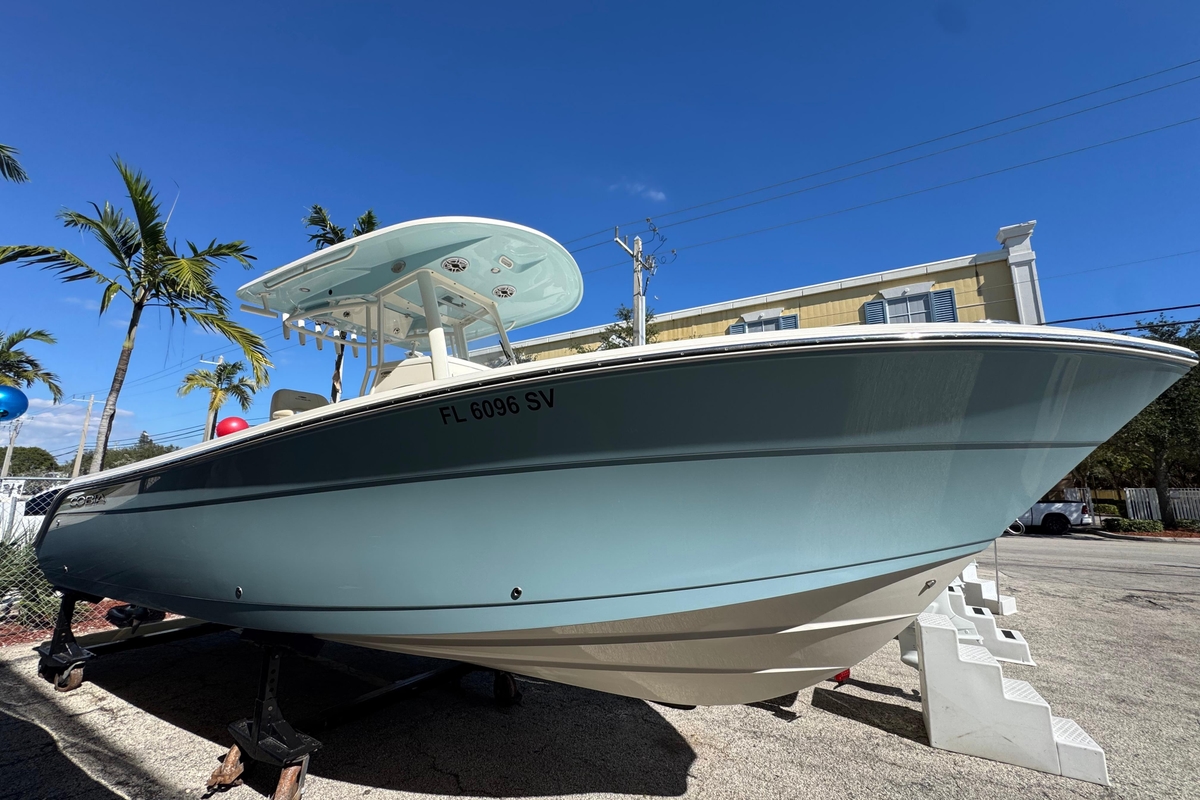 2021 Cobia 262 Center Console - Sold Boat