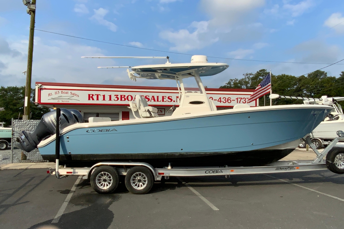 2023 Cobia 262 Center Console - Sold Boat