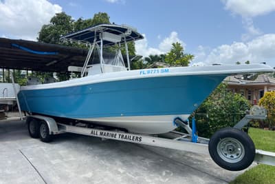 BOATZON | Cobia 274 Center Console 2000 BOATZON | Cobia 274 Center Console 2000