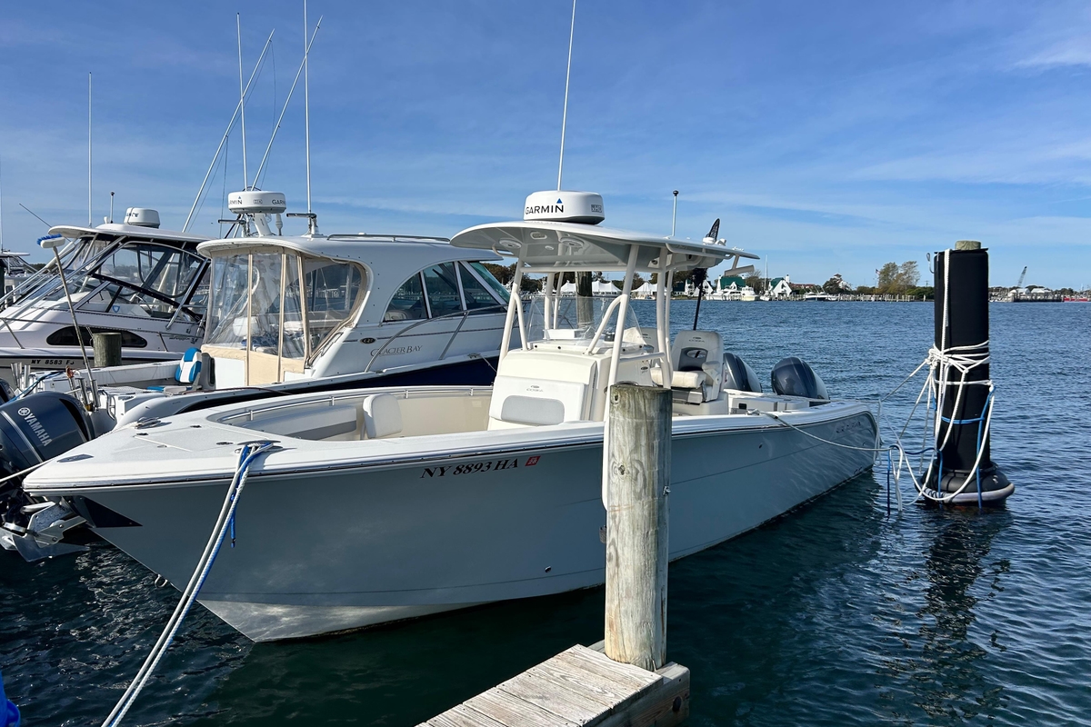 2018 Cobia 277 Center Console - Sold Boat