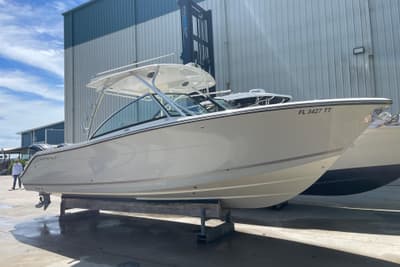 BOATZON | Cobia 280 Dual Console 2023