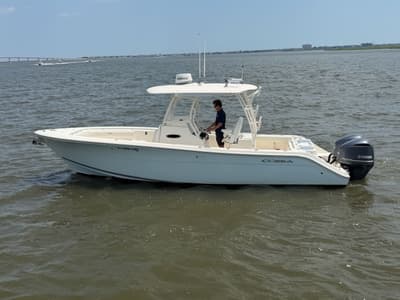 BOATZON | Cobia 296 Center Console 2015