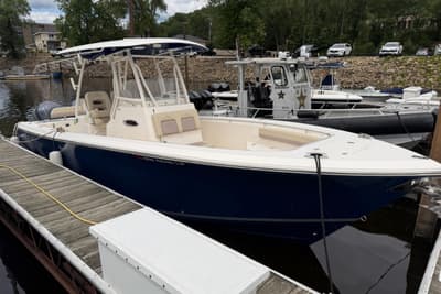 BOATZON | Cobia 296 Center Console 2017