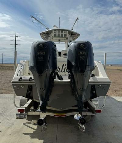 BOATZON | Cobia 301 CC 2023 BOATZON | Cobia 301 CC 2023