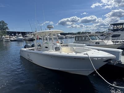 BOATZON | Cobia 301 Center Console 2021
