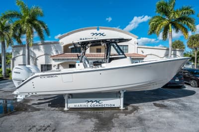 BOATZON | Cobia 305 Center Console 2026 BOATZON | Cobia 305 Center Console 2026