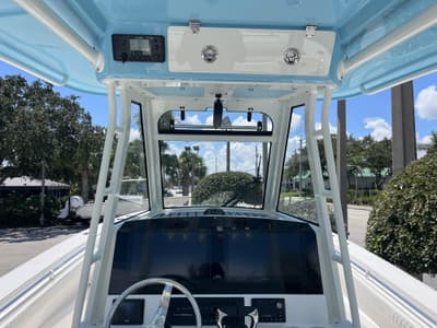 BOATZON | Cobia 305 Center Console 2027 BOATZON | Cobia 305 Center Console 2027