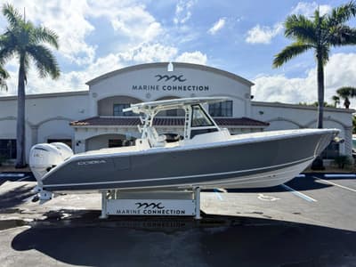 BOATZON | Cobia 305 Center Console 2027