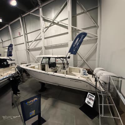 BOATZON | Cobia 350 Center Console 2026