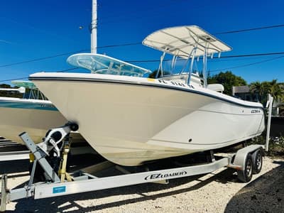 BOATZON | Cobia Boats 220 2022