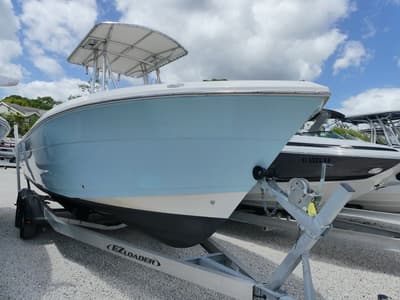 BOATZON | Cobia Boats 237CC 2022 BOATZON | Cobia Boats 237CC 2022