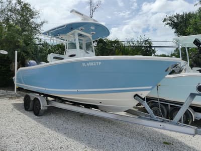 BOATZON | Cobia 240 Center Console 2023