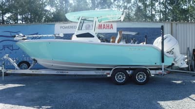 BOATZON | Cobia Boats 245 CC 2027