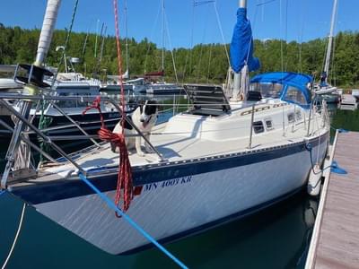 BOATZON | Columbia 107 1979 BOATZON | Columbia 107 1979