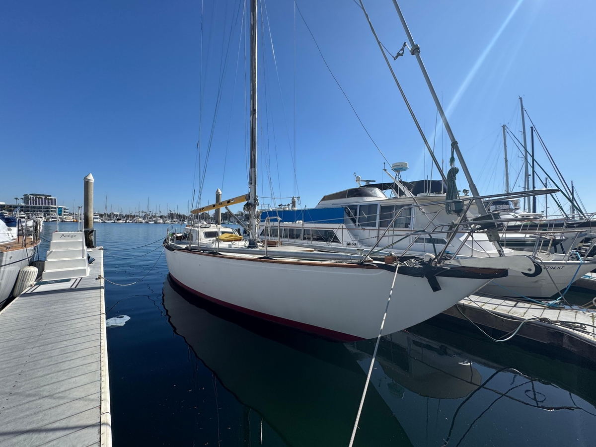 1967 Columbia Yacht 50 - Sold Boat