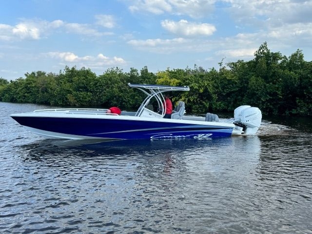 2007 Concept 32 - Sold Boat