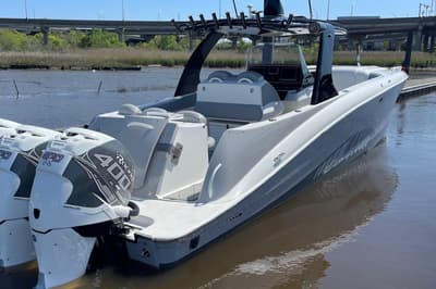 BOATZON | Concept 4400 Sport Yacht 2010 BOATZON | Concept 4400 Sport Yacht 2010