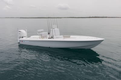 BOATZON | Contender 24 Bay 2026