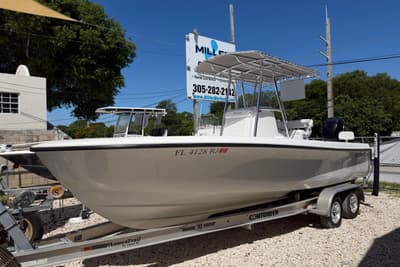 BOATZON | Contender 24 Sport 2016