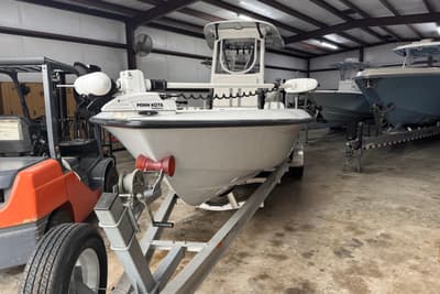 BOATZON | Contender 25 Bay 2023