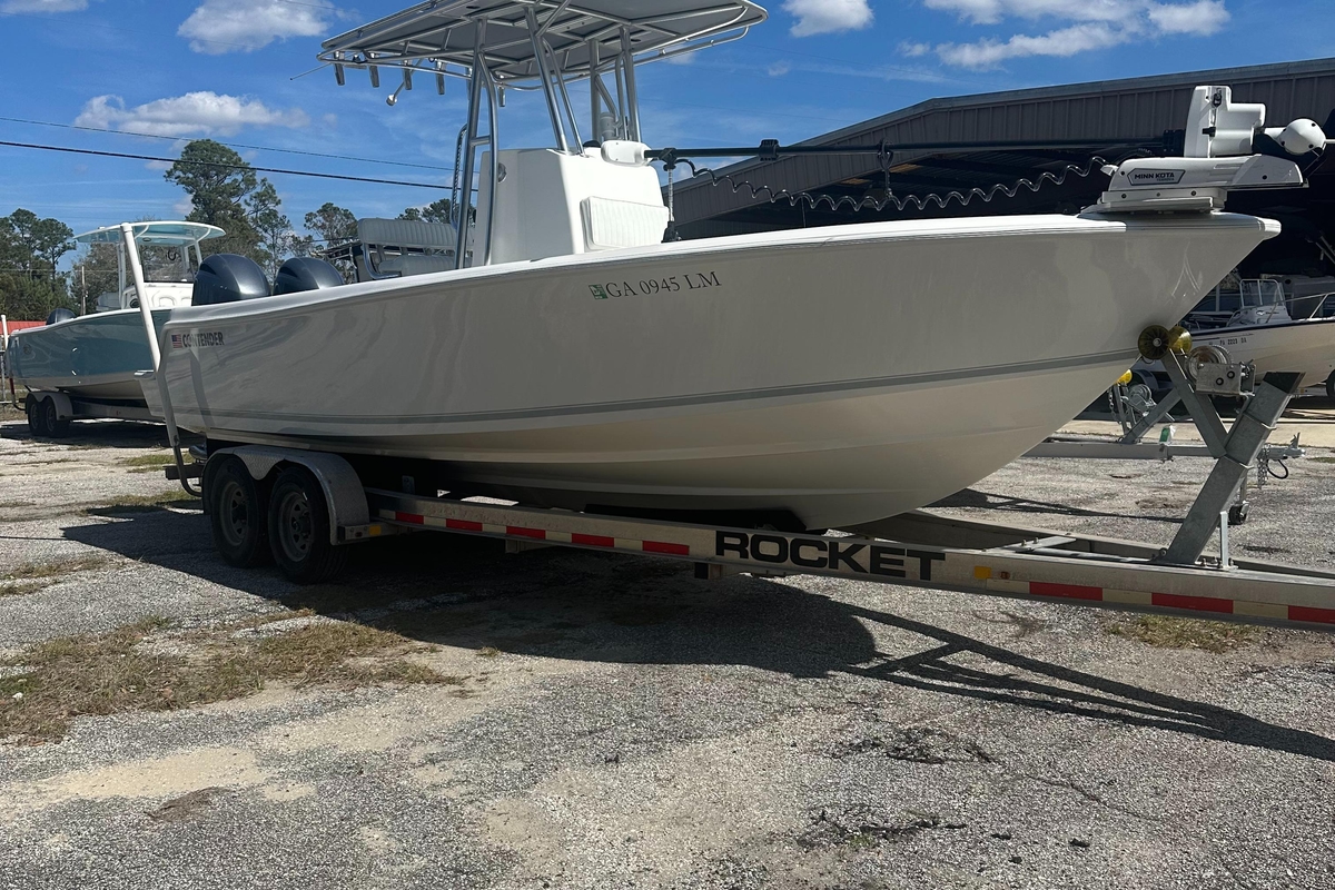 2021 Contender 25 Open - Sold Boat