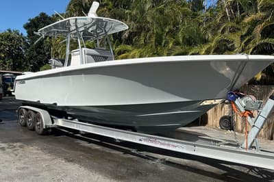 BOATZON | Contender 30 ST 2019