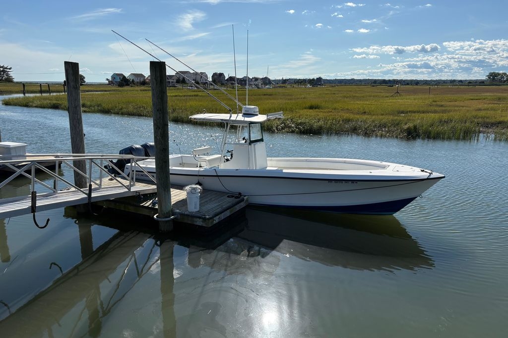2001 Contender 31 Open - Sold Boat