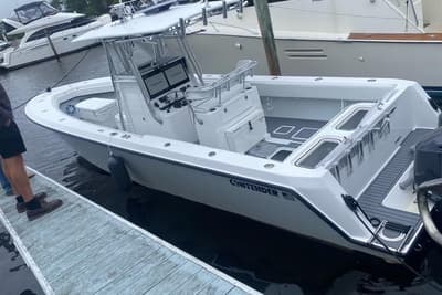 BOATZON | Contender 32 ST 2015