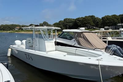 BOATZON | Contender 32 ST 2017