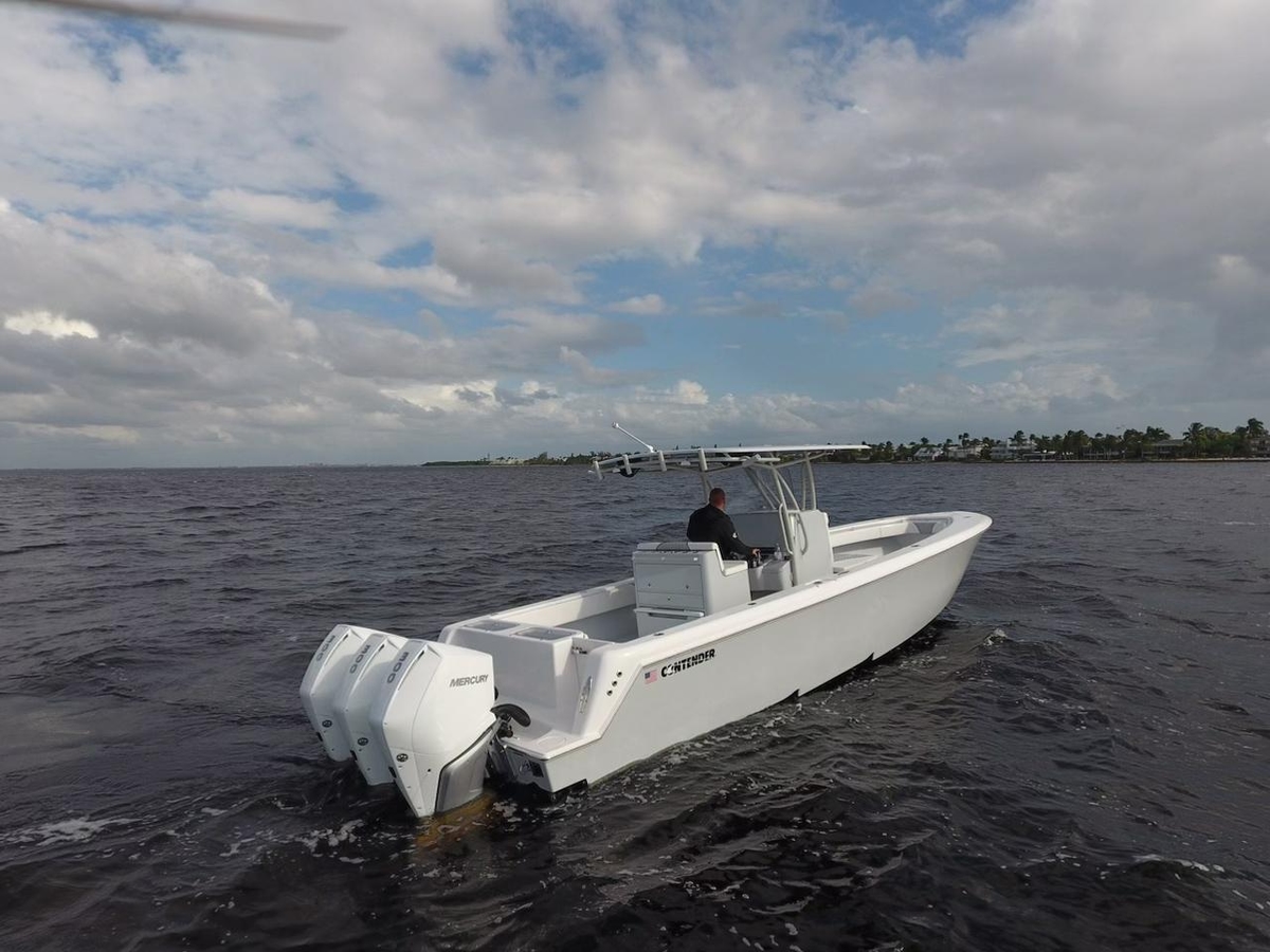 2021 Contender 35 ST - Sold Boat