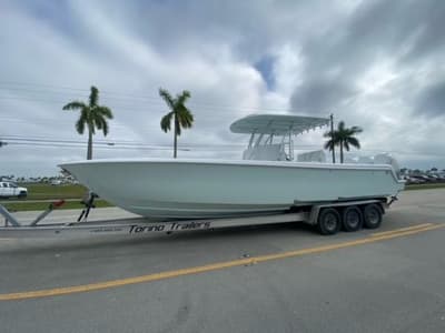 BOATZON | Contender 35 ST 2026 BOATZON | Contender 35 ST 2026