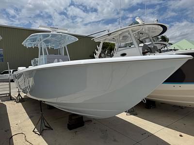 BOATZON | Contender 35ST 2025
