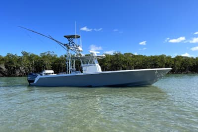 BOATZON | Contender 39 ST 2014