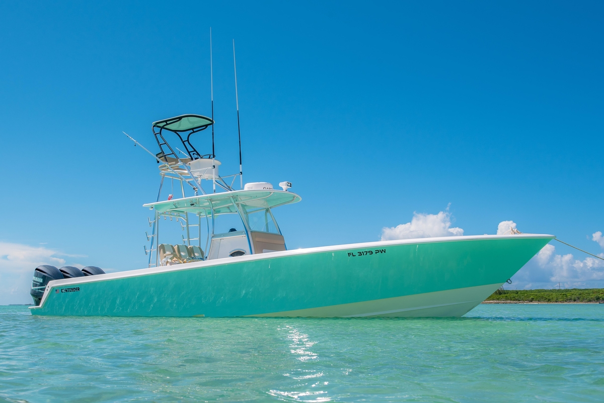 2015 Contender 39 ST - Sold Boat